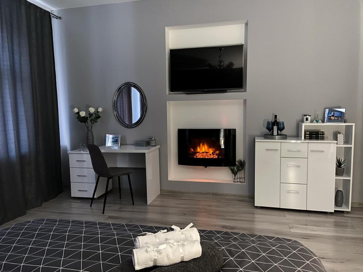 Studio 5 Braşov Extérieur photo