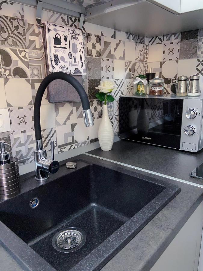 Studio 5 Braşov Extérieur photo