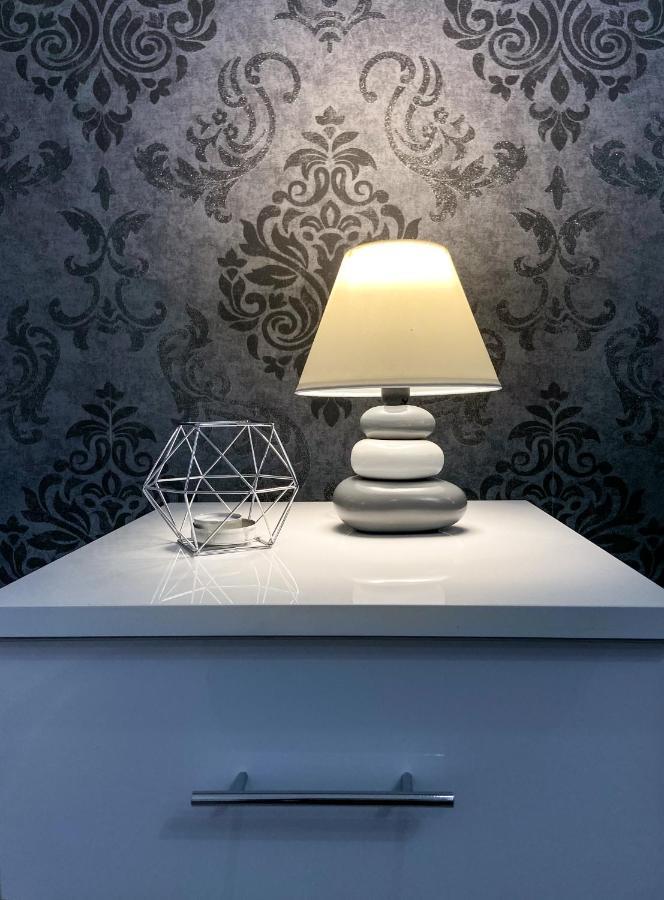 Studio 5 Braşov Extérieur photo