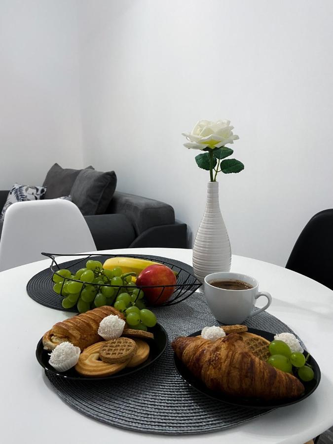 Studio 5 Braşov Extérieur photo